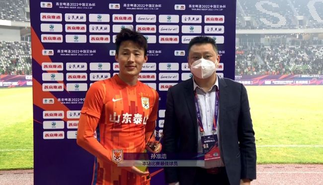 杜库雷可能赛季报销 冬窗优先考虑补强中场位置水晶宫主帅霍奇森出席新闻发布会表示，球队冬窗优先考虑补强的位置是中场。